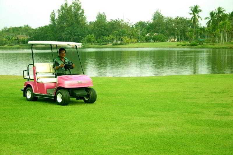 Water Land Golf Resort & Spa Phitsanulok Luaran gambar